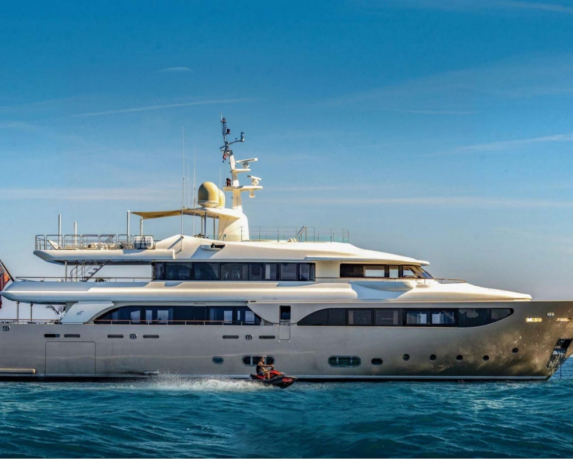 Eclipse Sovereign Aurora 145 Yacht — photo 1