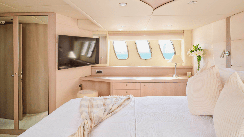 Voyager Elite Kazuki 70 Yacht — photo 9
