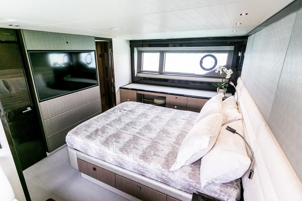 Celestial Majesty Pearl 70 Yacht — photo 10