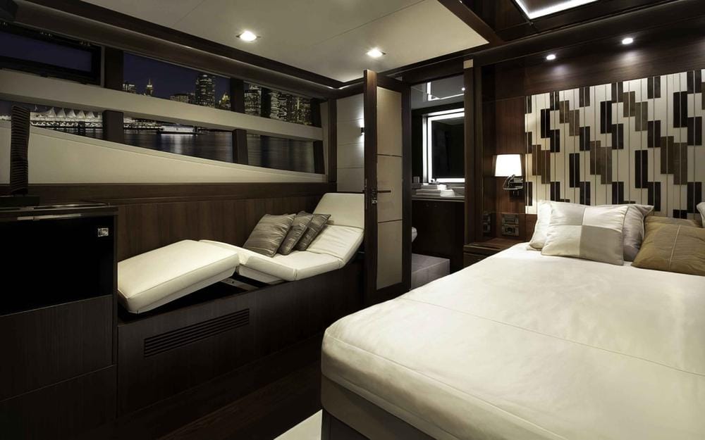Celestial Majesty Siren 85 Yacht — photo 19