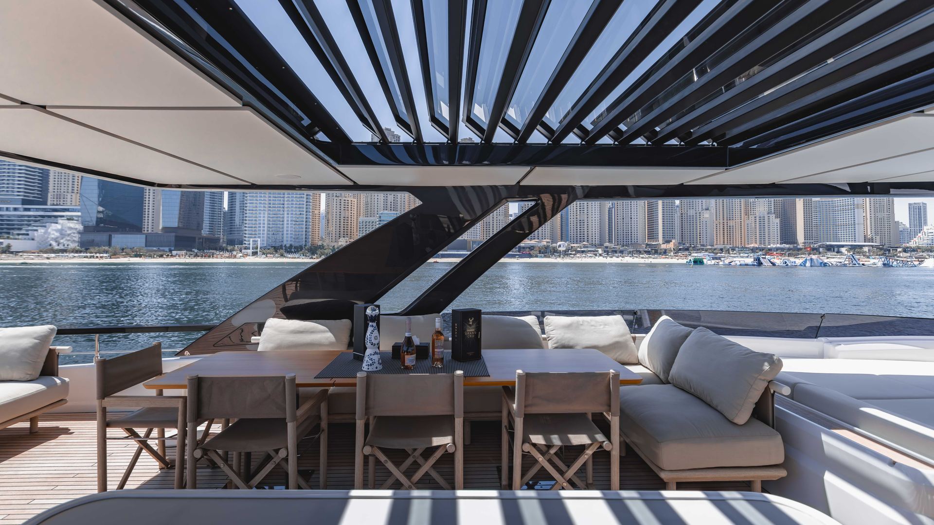 Celestial Majesty Verona 95 Yacht — photo 8