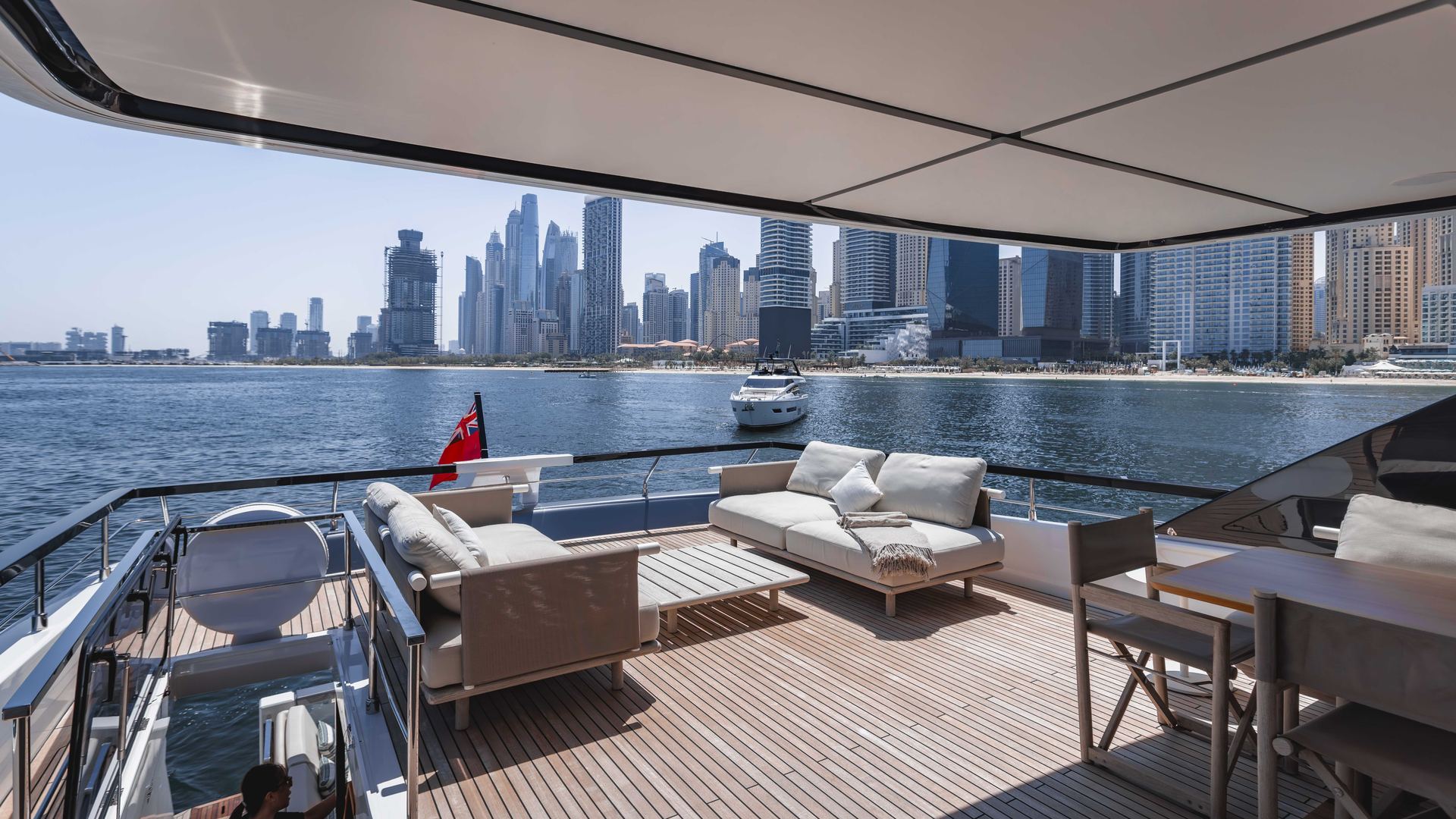 Celestial Majesty Verona 95 Yacht — photo 9