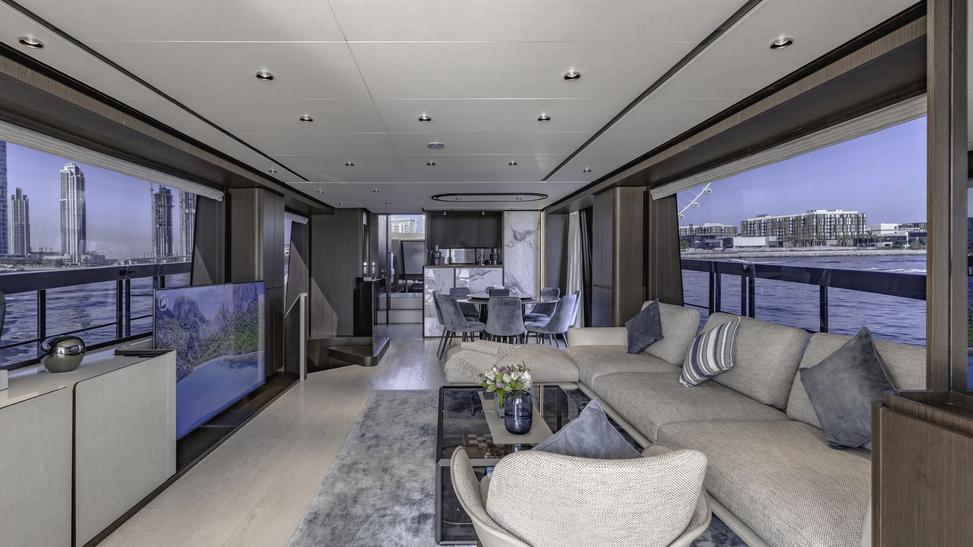 Celestial Majesty Verona 95 Yacht — photo 10