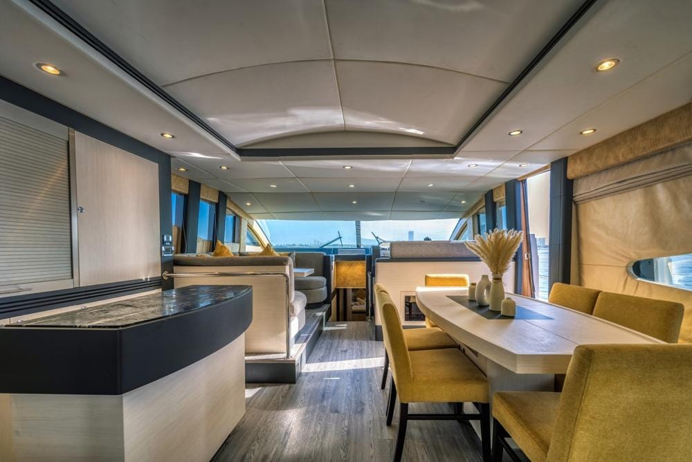 Voyager Elite Siren 80 Yacht — photo 14