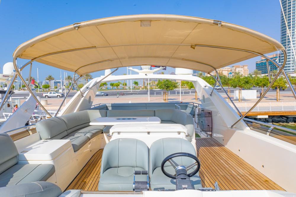 Voyager Elite Seashell 82 Yacht — photo 10