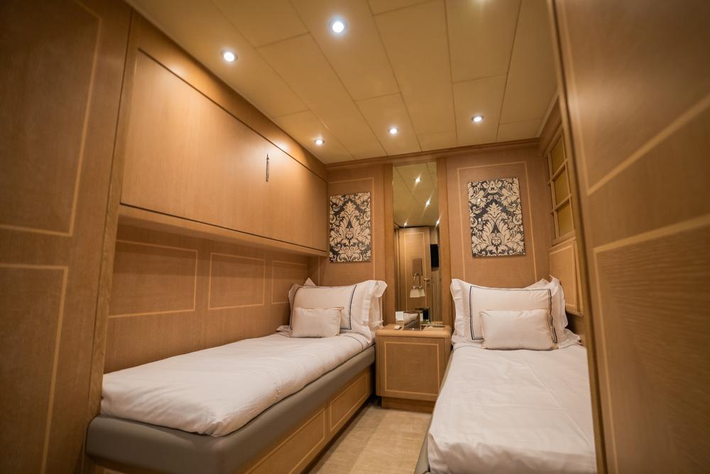 Celestial Majesty Mirage 125 Yacht — photo 17