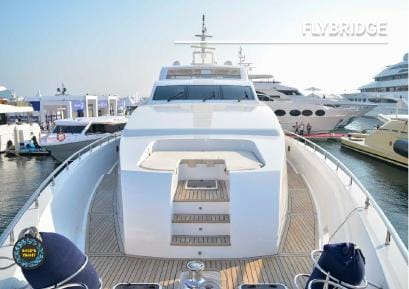 Voyager Elite Legacy 130 Yacht — photo 2