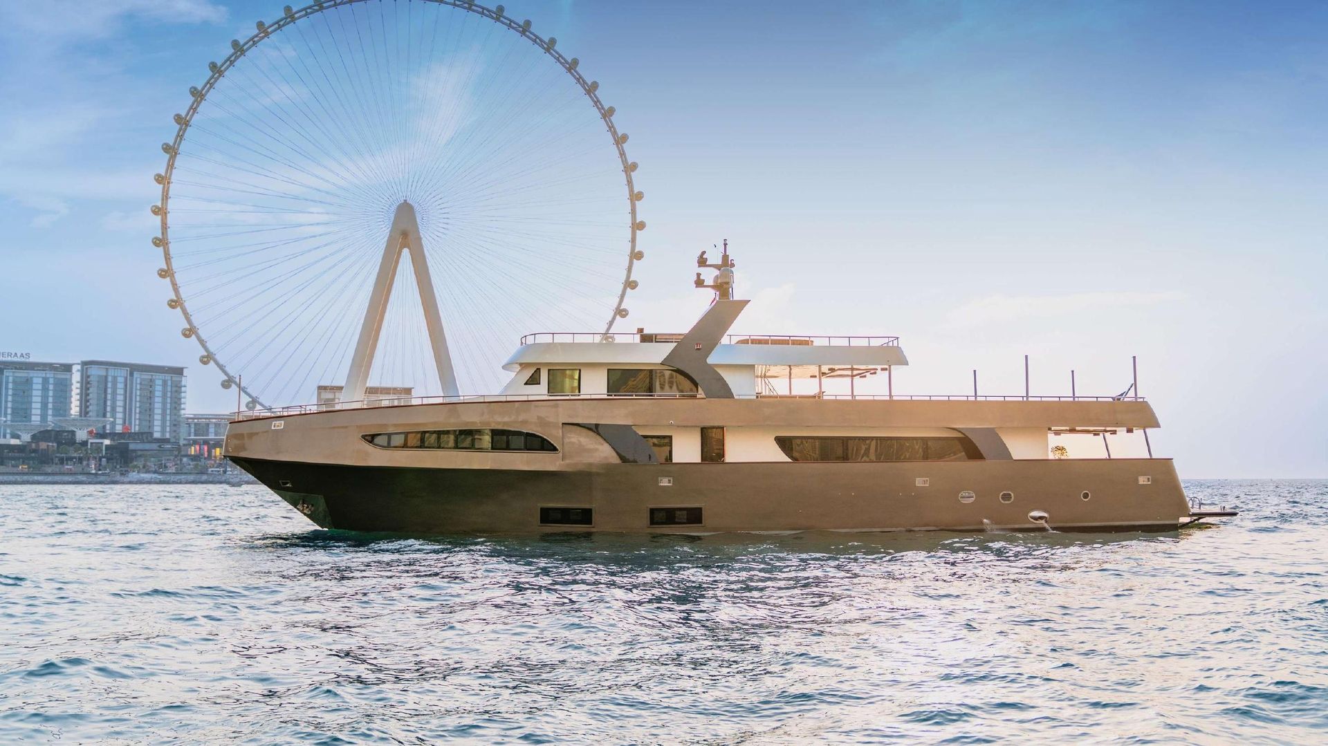 Voyager Elite Levity 160 Yacht — photo 3