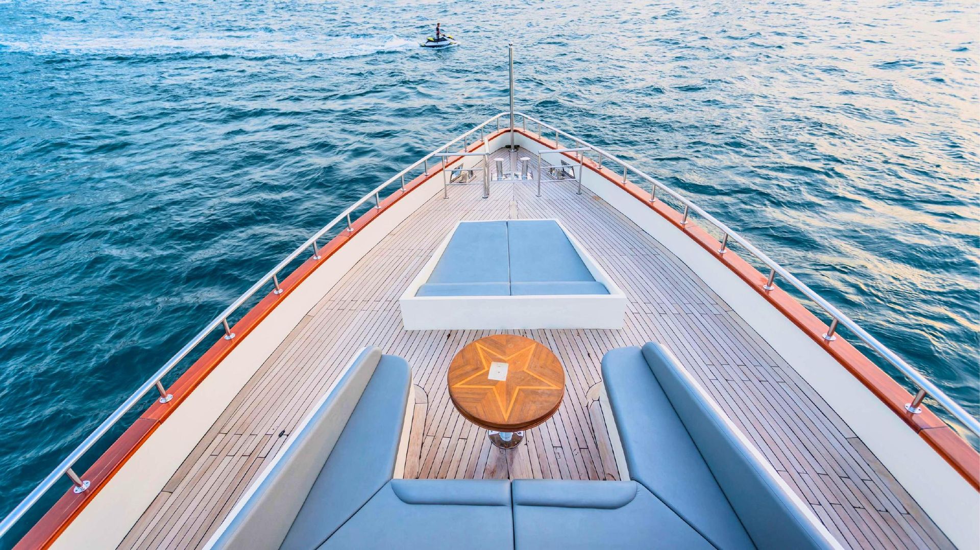Voyager Elite Levity 160 Yacht — photo 17