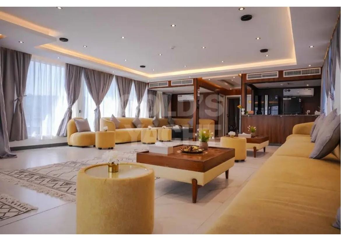 Explorer Goldeon Traveler 135 Yacht — photo 6