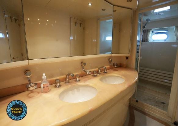 Voyager Elite Azarat 85 Yacht — photo 16
