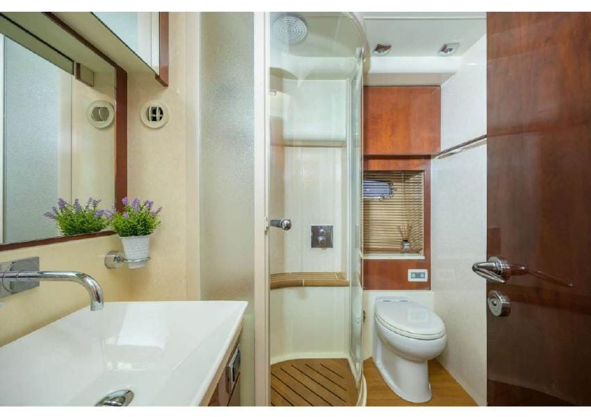 Voyager Elite Valtrans 75 Yacht — photo 9