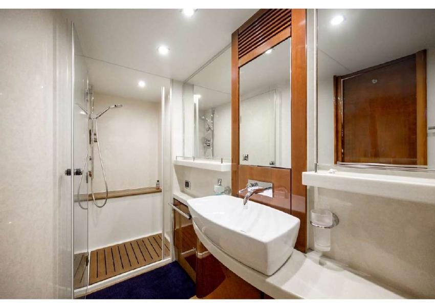 Voyager Elite Valtrans 75 Yacht — photo 11