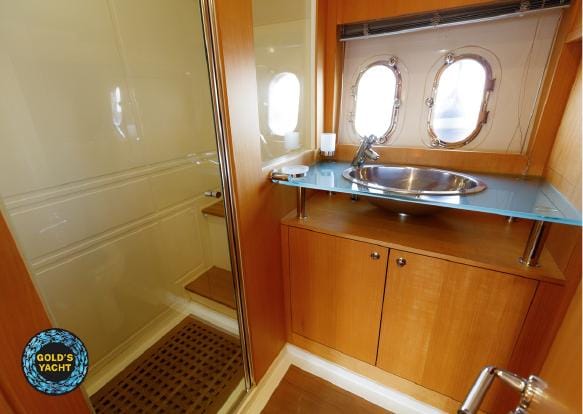 Explorer Goldeon Maxima 65 Yacht — photo 11
