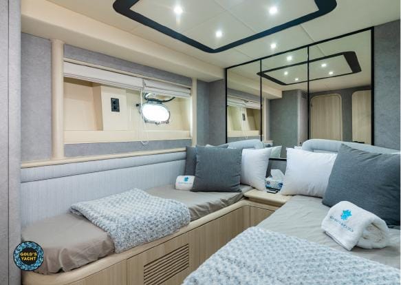 Voyager Elite Mia 90 Yacht — photo 12
