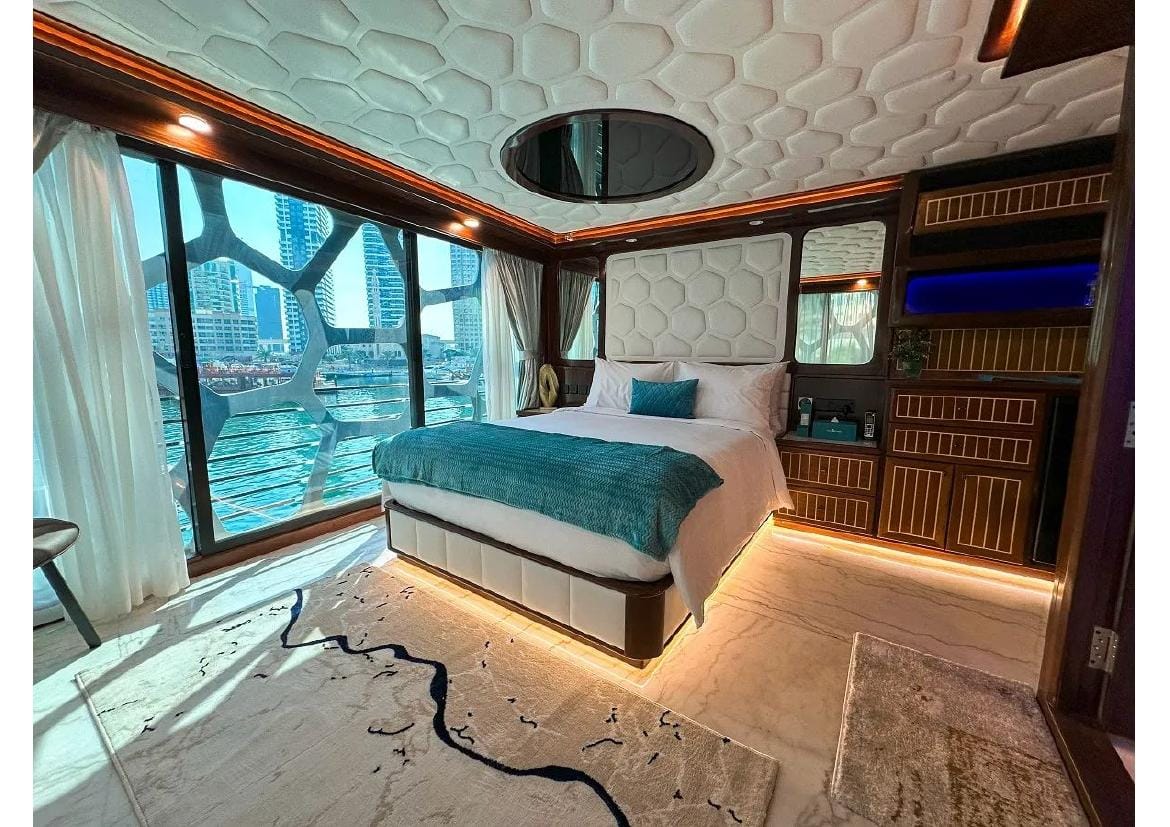 Voyager Elite Orchideus 100 Yacht — photo 10