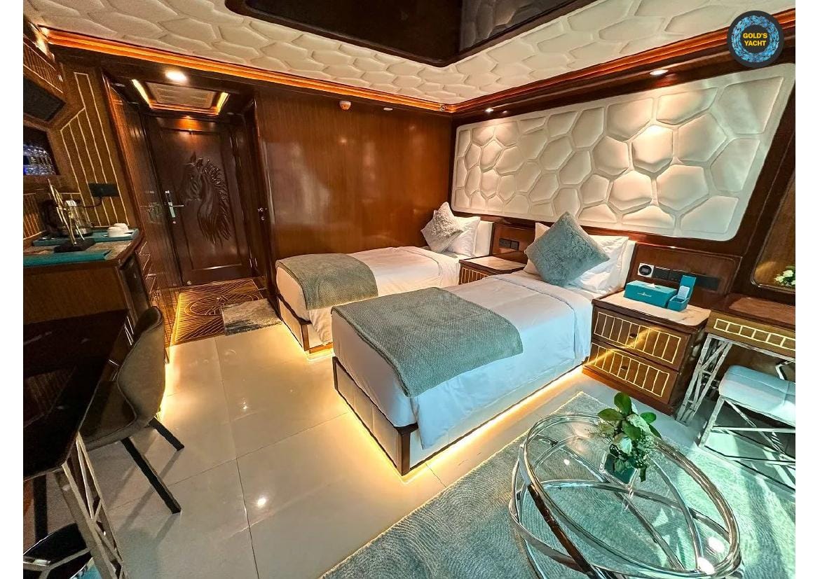 Voyager Elite Orchideus 100 Yacht — photo 11