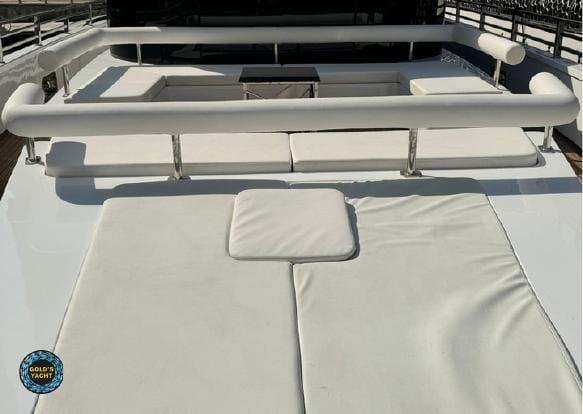 Explorer Goldeon Ivory 120 Yacht — photo 9