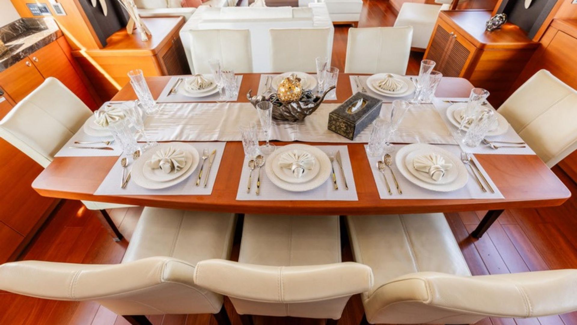 Explorer Goldeon Mystical 100 Yacht — photo 11