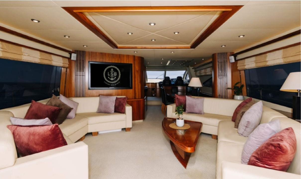 Voyager Elite Meg 87 Yacht — photo 7