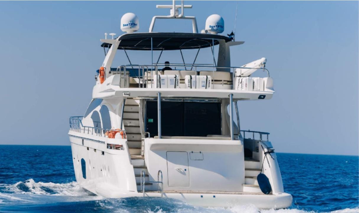 Voyager Elite Aurelia 80 Yacht — photo 2