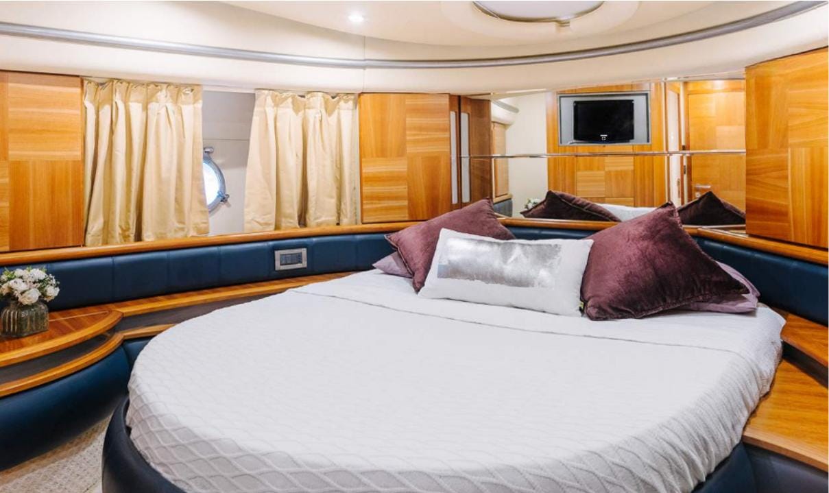 Explorer Goldeon Solaris 55 Yacht — photo 6