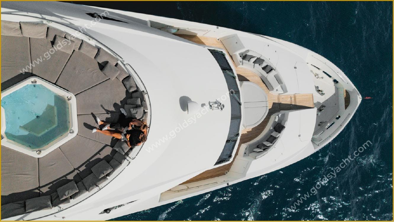 Celestial Majesty Bis 150 Yacht — photo 3