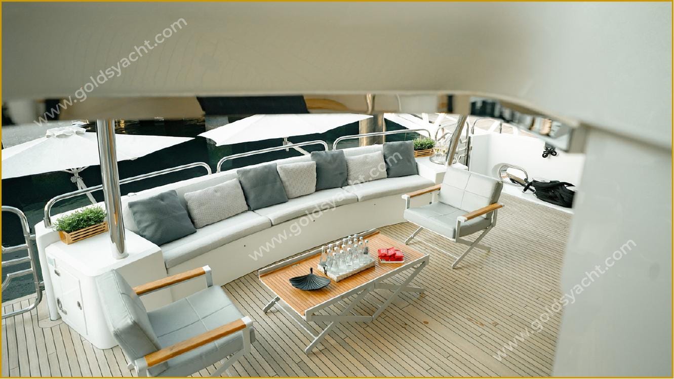 Celestial Majesty Bis 150 Yacht — photo 10