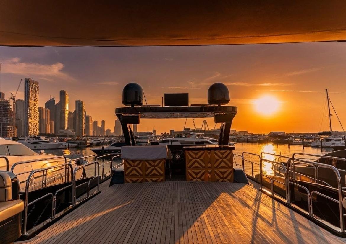 Enigma 100 Yacht — photo 6