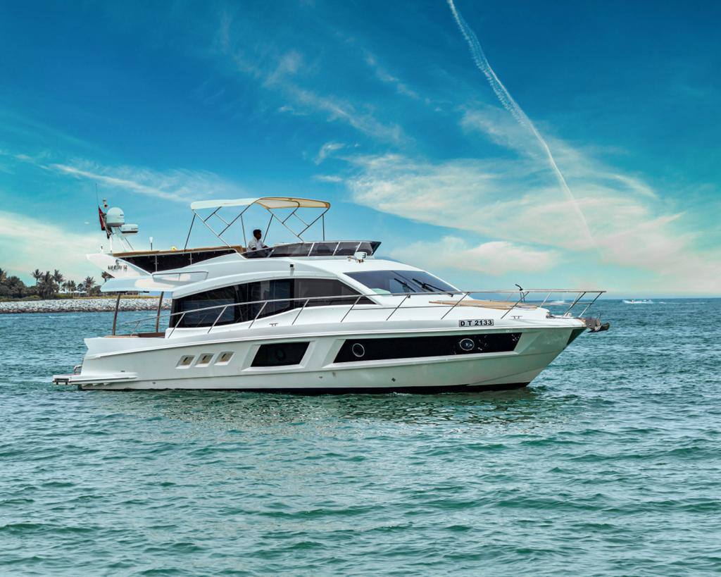 Explorer Goldeon WaveWhisperer 50 Yacht