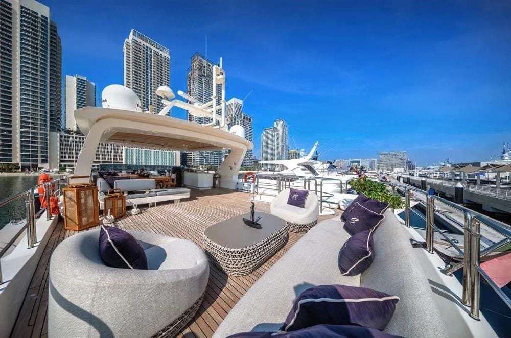 Voyager Elite Bliss 90 Yacht — photo 10