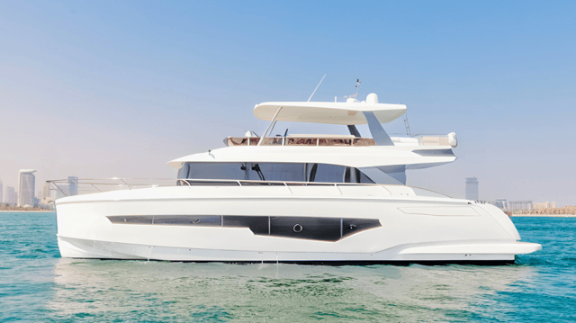 Ariadna 70 на Dubai Harbour