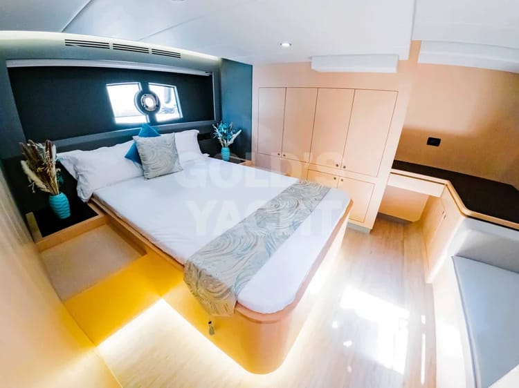 Explorer Goldeon Meridian 60 Yacht — photo 8