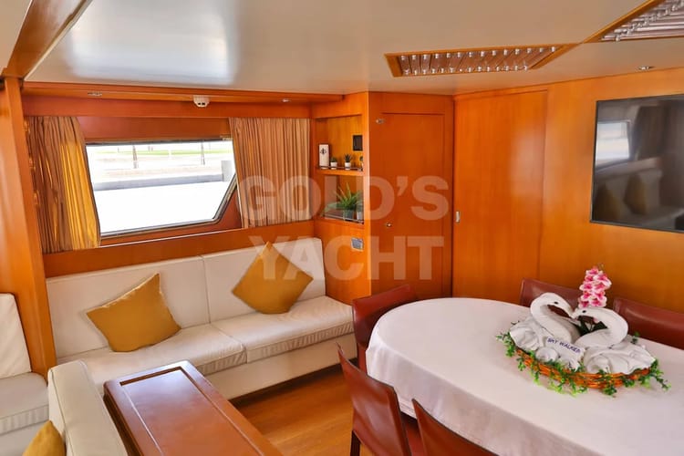 Explorer Goldeon Treasure 85 Yacht — photo 10