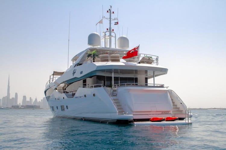 Eclipse Sovereign Moonlight 130 Yacht — photo 3