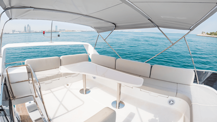 Explorer Goldeon Meridian 60 Yacht — photo 5