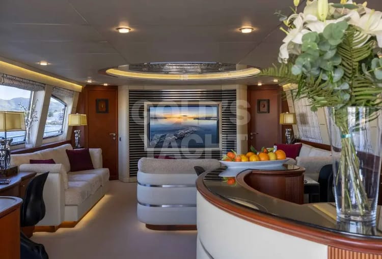 Celestial Majesty Obi-Wan 100 Yacht — photo 8