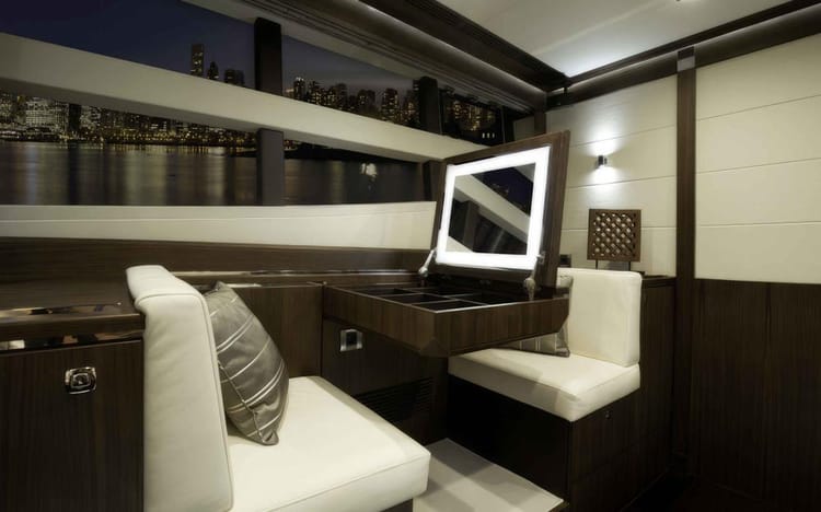 Celestial Majesty Siren 85 Yacht — photo 24