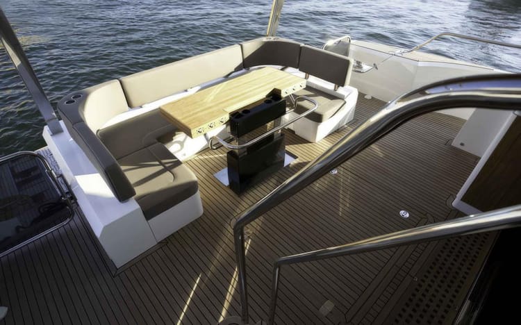 Celestial Majesty Siren 85 Yacht — photo 8