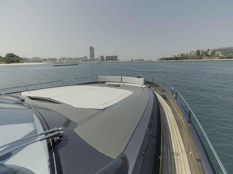 Celestial Majesty Dancer 90 Yacht — photo 5