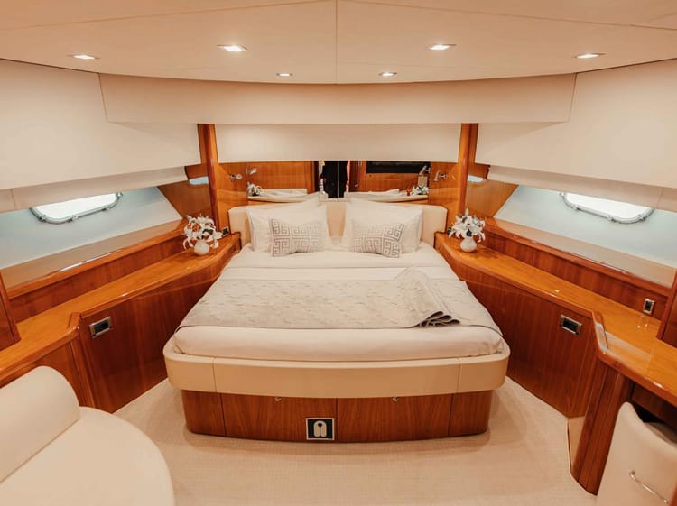 Celestial Majesty Majesty 100 Yacht — photo 15