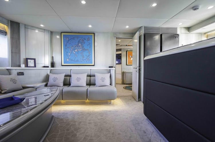 Celestial Majesty Triumph 95 Yacht — photo 9