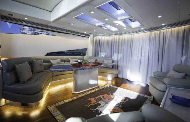 Celestial Majesty Triumph 95 Yacht — photo 6