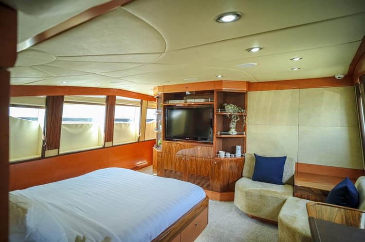 Voyager Elite Melody 105 Yacht — photo 15