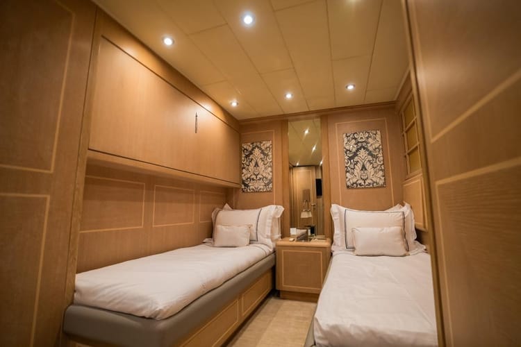 Celestial Majesty Mirage 125 Yacht — photo 17