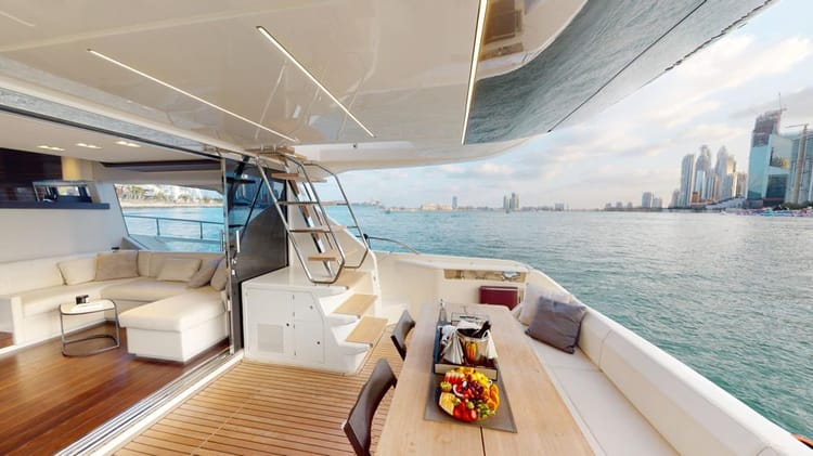 Celestial Majesty Charm 75 Yacht — photo 6