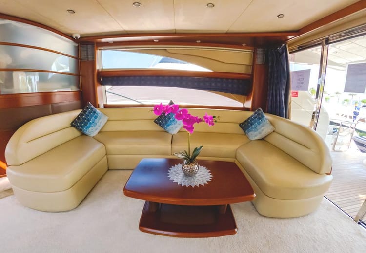 Voyager Elite Seashell 82 Yacht — photo 11