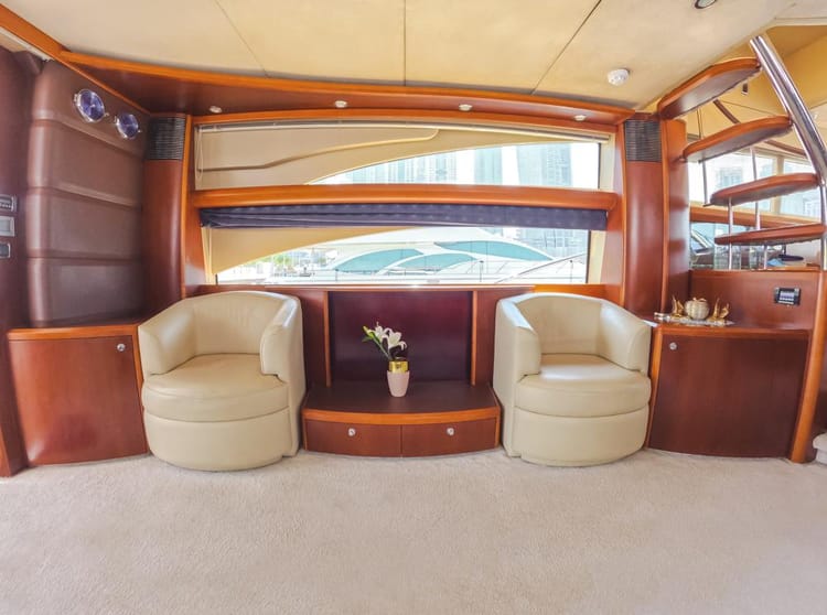 Voyager Elite Seashell 82 Yacht — photo 12