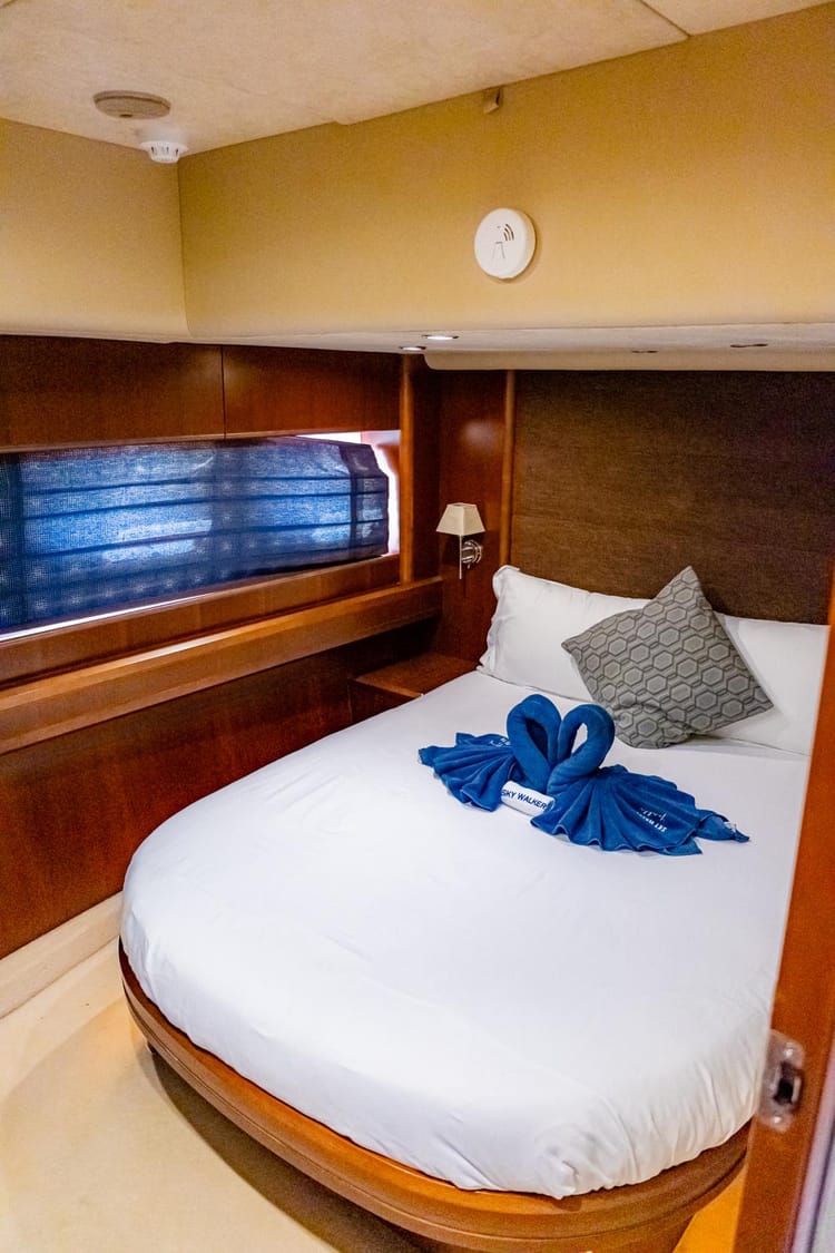Voyager Elite Seashell 82 Yacht — photo 16
