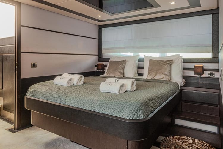 Celestial Majesty Maverick 77 Yacht — photo 14